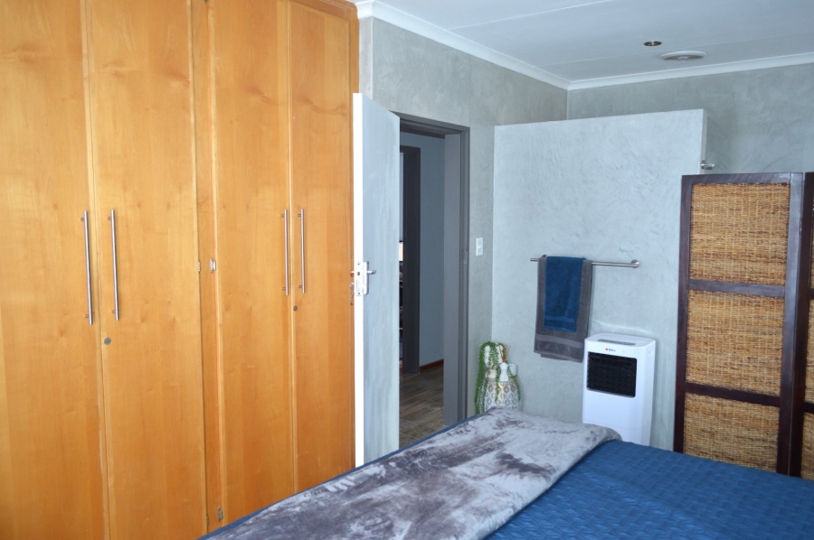 3 Bedroom Property for Sale in Wilkoppies North West